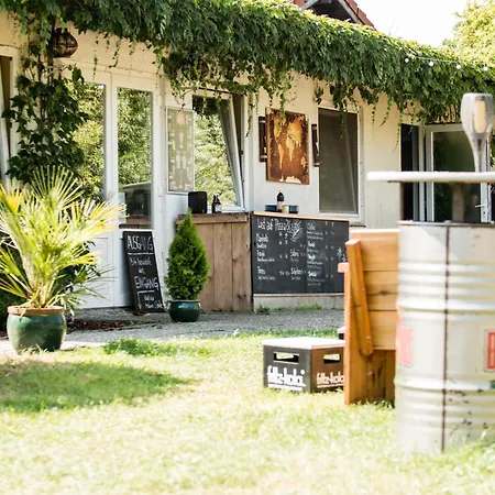 Johannisberg Κάμπινγκ Φέμαρν